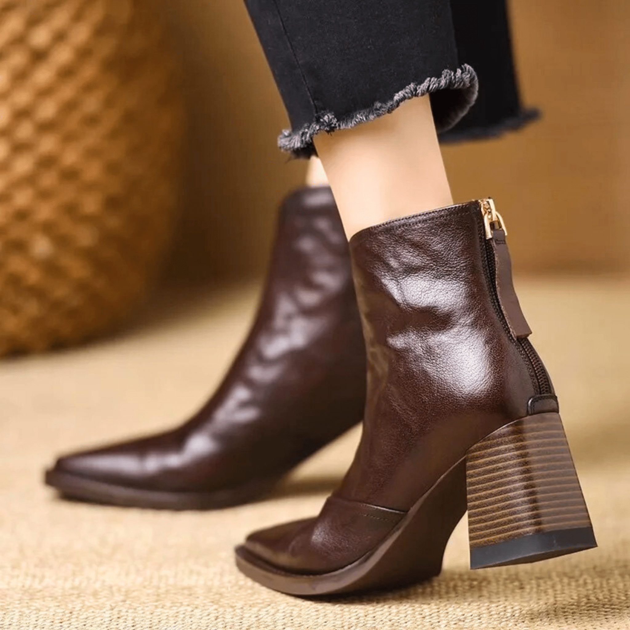 Federica Chic™ | Ankle boots raffinati con tacco medio e punta fine